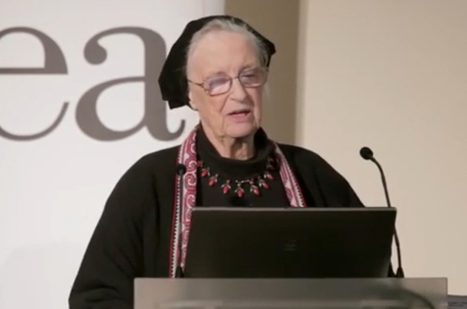 Элінор Острым. Фота: Institute of economic affairs / YouTube Элінор Острым. Фота: Institute of economic affairs / YouTube