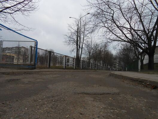 2/4 7f14dca4_b4b1_4765_8b12_2081a5d7c16b.jpg