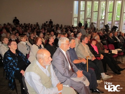 11/11 buraukin_2_9_14_5_logo.jpg