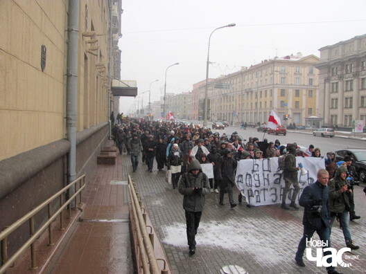 9/48 img_0003_logo.jpg