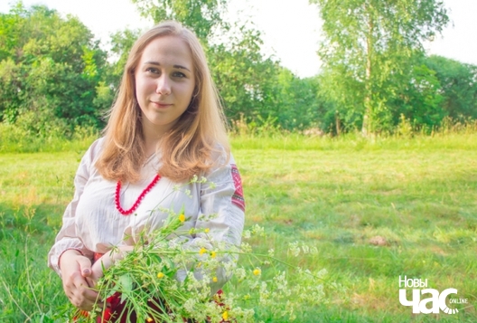 8/13 img_2348_601x406_logo.jpg