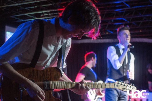 4/9 img_3036_logo.jpg