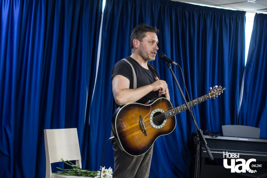 6/6 img_4711_logo.jpg