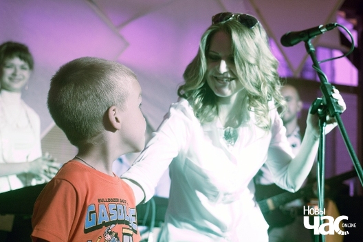 4/11 img_5783_logo.jpg