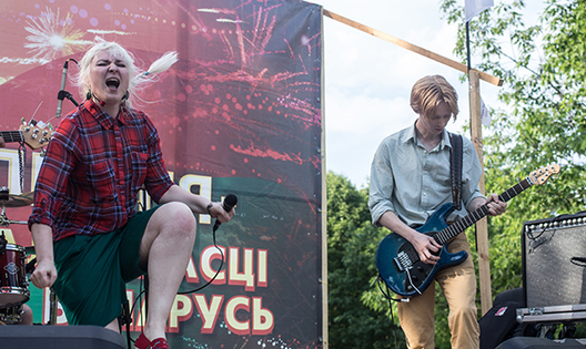 2/13 img_5937_logo.jpg