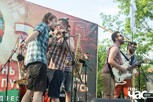 7/13 img_5977_logo.jpg