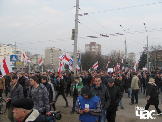 14/17 img_6482_logo.jpg