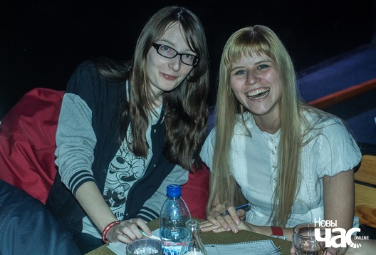 11/12 img_6643_logo.jpg