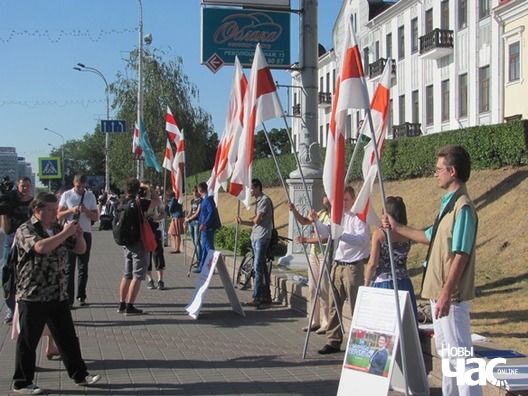 7/11 img_8238_logo.jpg