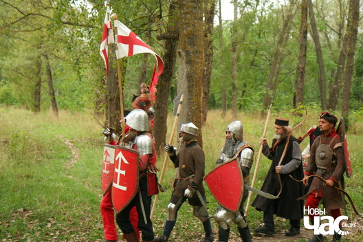 12/14 img_8273_logo.jpg