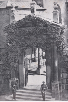 Нямецкая варта на Вавелі, 1939 год Нямецкая варта на Вавелі, 1939 год