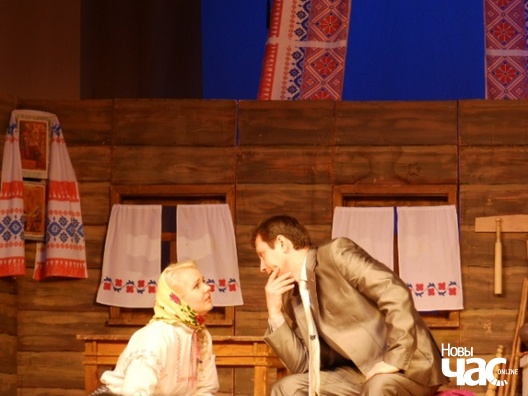 3/7 p3290245_logo.jpg