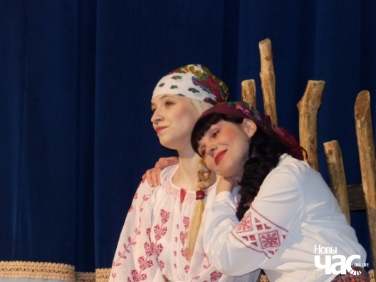 4/7 p3290280_logo.jpg