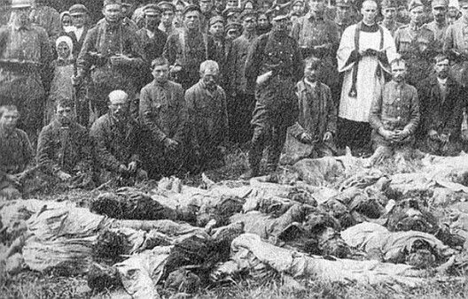 Польскія палонныя забітыя на полі боя, 1920 год Польскія палонныя забітыя на полі боя, 1920 год