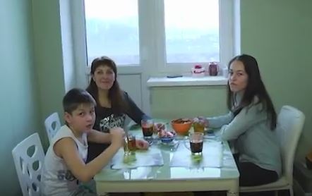 Сям'я ў чаканні высялення Сям'я ў чаканні высялення