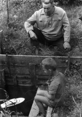 З дзедам Фамой З дзедам Фамой