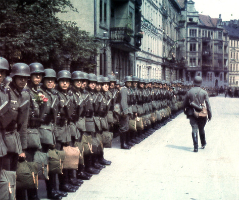 german_soldiers_1941__location_unknown_.jpg german_soldiers_1941__location_unknown_.jpg