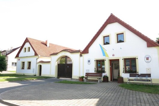 gordonua.com__img_gallery_236_9f01313a28d000c307c6743f733c3861.jpeg gordonua.com__img_gallery_236_9f01313a28d000c307c6743f733c3861.jpeg