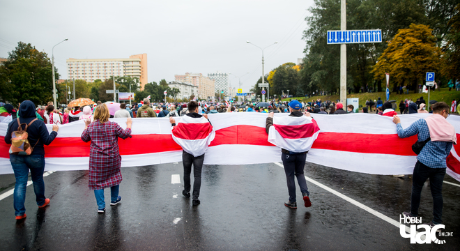 З сённяшняга дня беларусаў могуць пазбавіць грамадзянства, калі яны выехалі за мяжу Пазбаўленне грамадзянства можа пагражаць усім беларусам, якія з'ехалі за мяжу