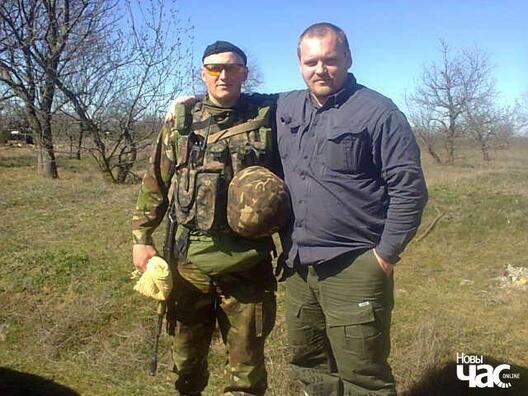 Зміцер Галко (справа) з украінскім вайскоўцам Зміцер Галко (справа) з украінскім вайскоўцам