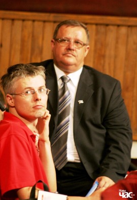 1/3 hii_zezd_bnf_logo_2.jpg