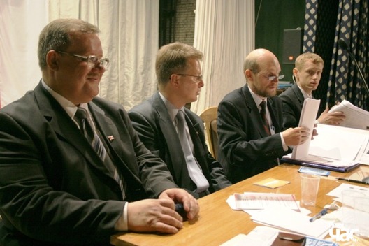 4/6 hii_zezd_logo_1.jpg