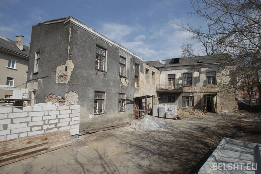 Дом, у якім знайшлі скарб Дом, у якім знайшлі скарб