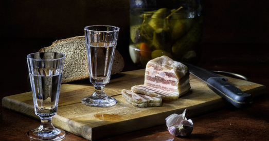 Замарозка коштаў і нізкая інфляцыя вядуць Беларусь да крызісу