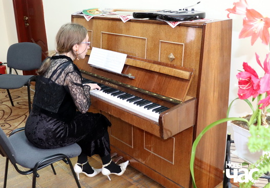 hruszecki__8__logo.jpg hruszecki__8__logo.jpg