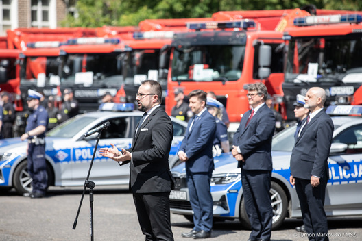 humpomosch5.jpg humpomosch5.jpg