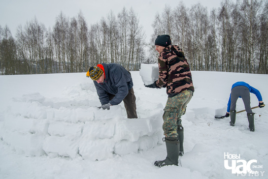 4/7 iglu_3_logo.jpg
