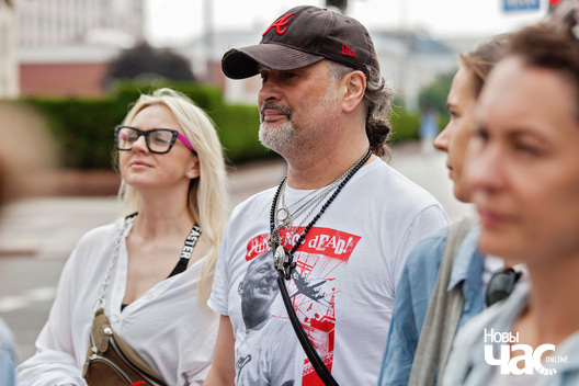 9/19 img_0024_4_logo.jpg