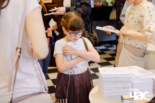 3/10 img_0039_logo.jpg