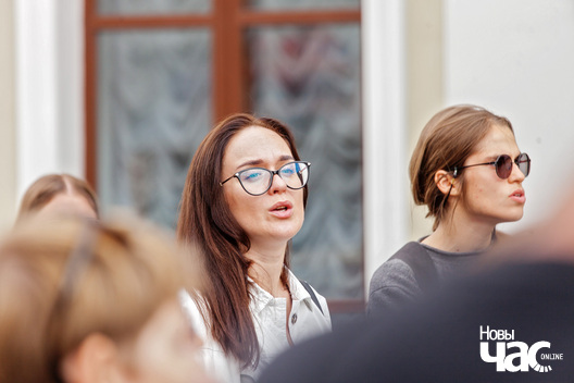 2/19 img_0053_2_logo.jpg