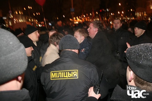 19/23 img_0269_2_logo.jpg