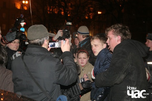 23/23 img_0285_2_logo.jpg