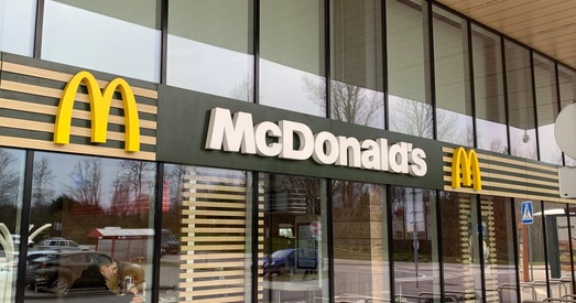 Эксперт: Дачакаемся, што ў Mcdonald's і гарэлку пачнуць наліваць