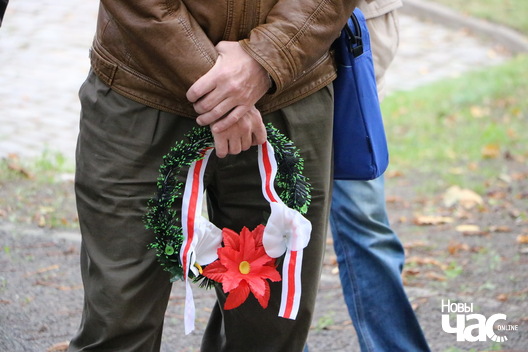 7/15 img_0527_2_logo.jpg