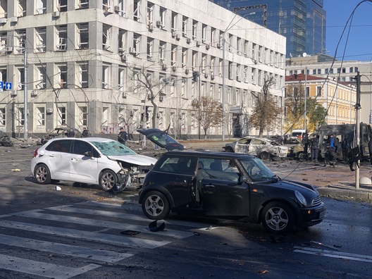 16/19 img_0584_4.jpg