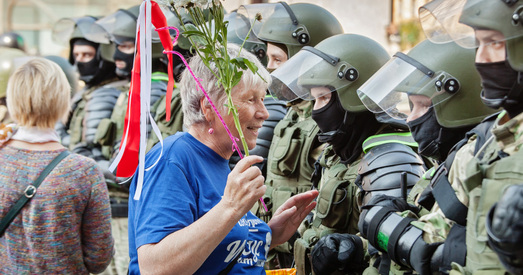 Лёс Расіі залежыць ад тых, хто застаўся ў краіне — Барыс Акунін