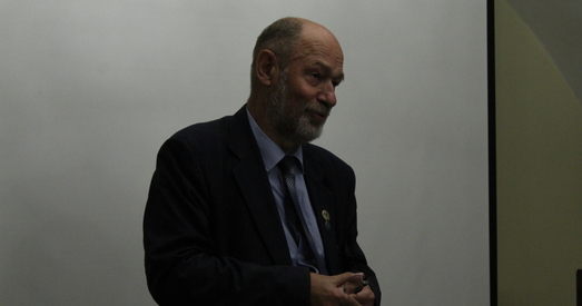 Алег Трусаў: “Наступны прэзідэнт Беларусі будзе беларускамоўным”