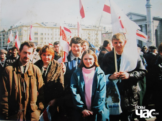 Мікалай Смірноў — крайні справа. Пачатак 2000-х. На мітынгу ў Мінску. Мікалай Смірноў — крайні справа. Пачатак 2000-х. На мітынгу ў Мінску.