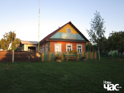 img_0981_logo.jpg img_0981_logo.jpg