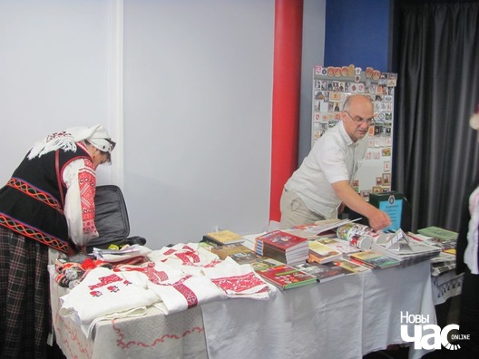 img_1563_logo.jpg img_1563_logo.jpg