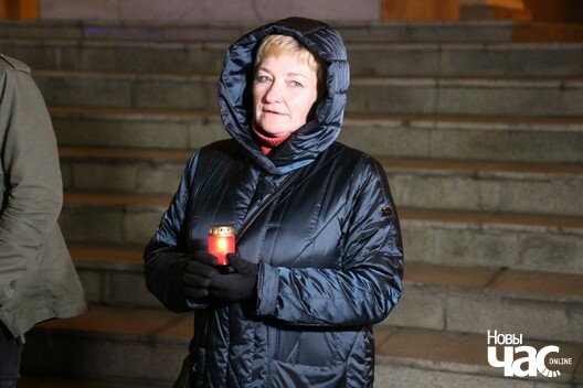 2/36 img_1574_1280x853_logo.jpg