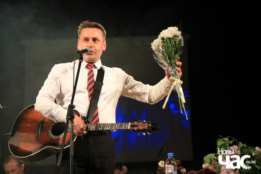 27/27 img_1903_1_logo.jpg