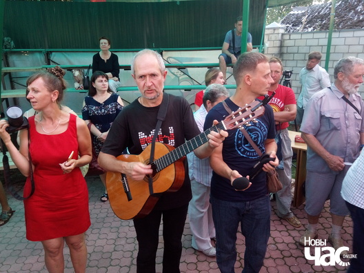 9/14 img_20170812_184824_logo.jpg