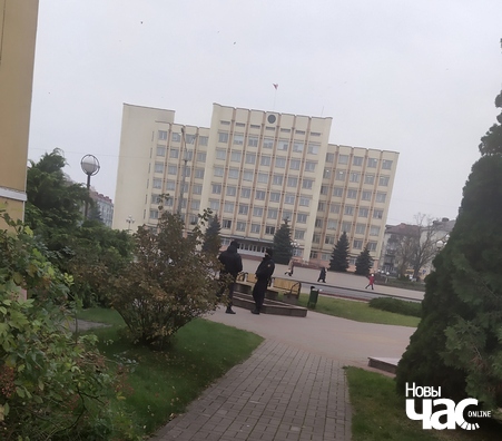 2/2 img_20201113_122403_logo.jpg