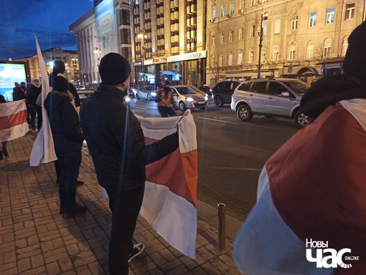 7/10 img_20210325_185401_copy_1920x1440_logo.jpg