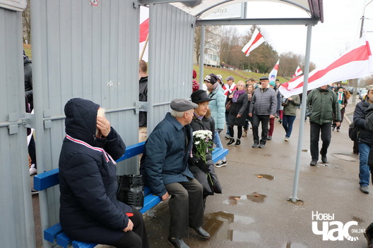 img_2166_logo.jpg img_2166_logo.jpg